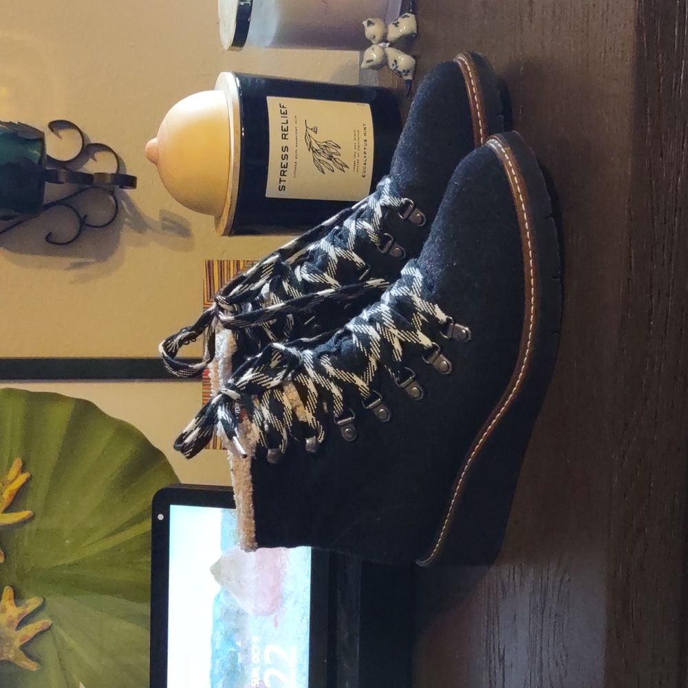 Dr. Scholls Winter Boots